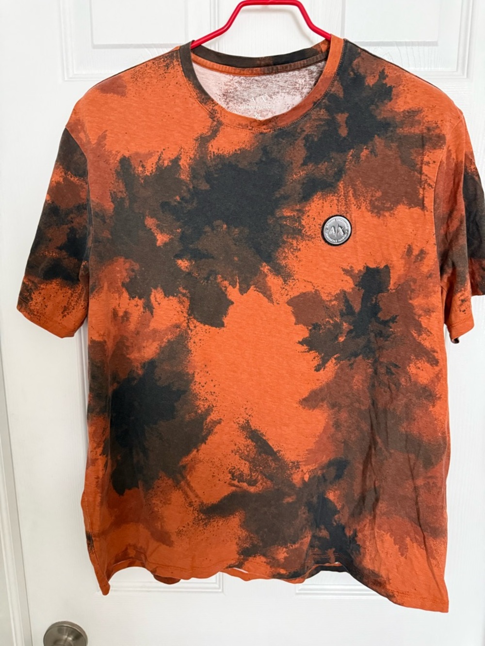 Armani Exchange Men’s Orange and Black Tie-Dye Crew Neck Tee Size XL